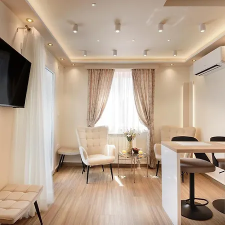 Zanetti Apartment
